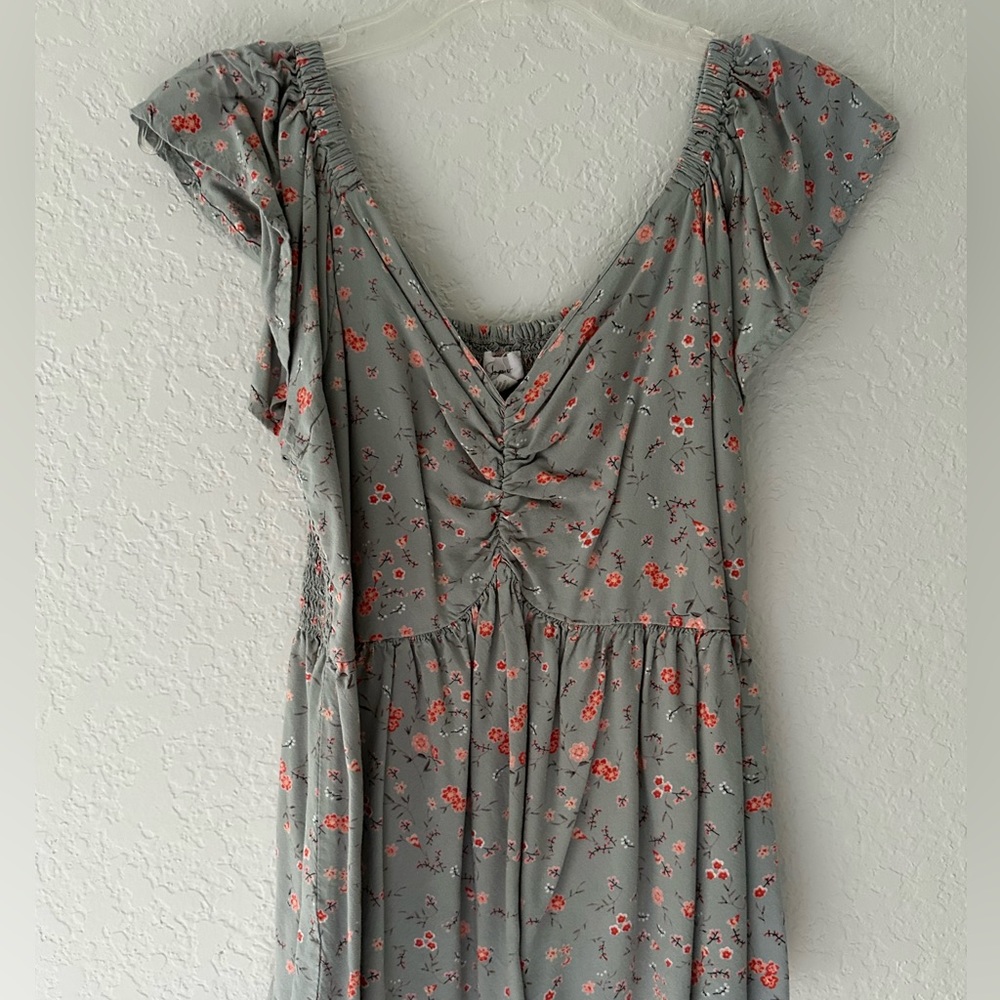 floral short sleeve blouse